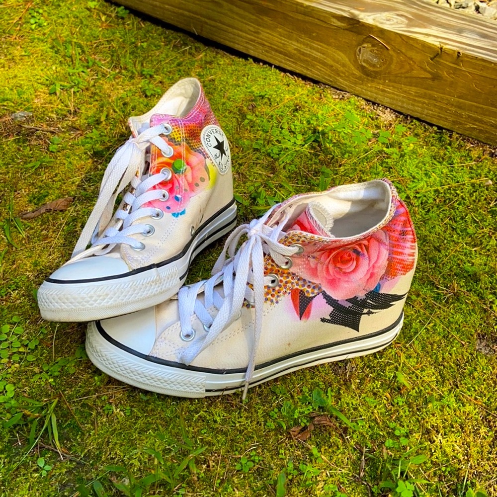 Converse wedges
